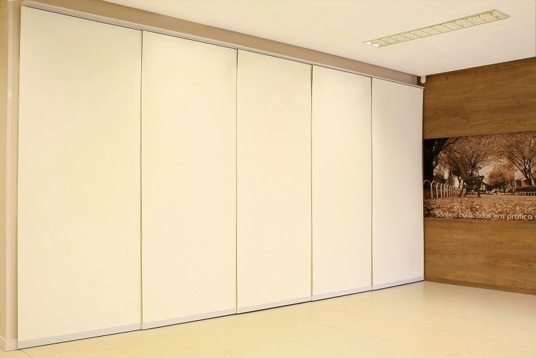 <span style="font-weight: bold;">Cortina Painel</span><br>